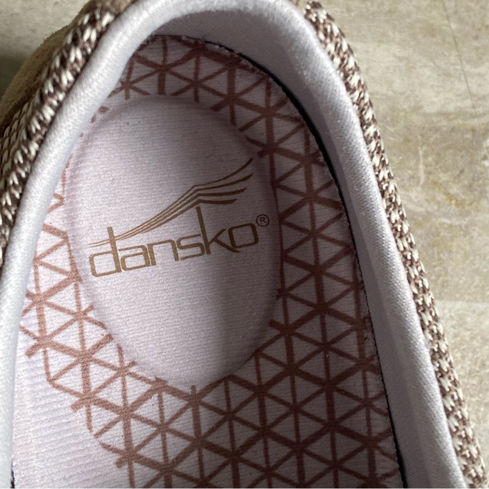 Dansko Paisley Walnut Waterproof Sneaker Vibram Sole Hiking Walking 41 - 10 US - Picture 8 of 9